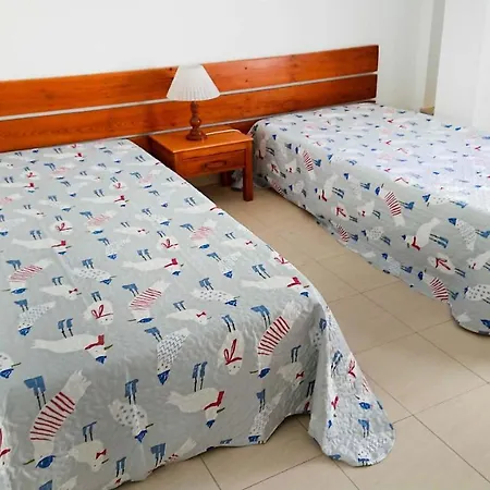 Edificio Sequeira: T2 Apartamento Ferias *